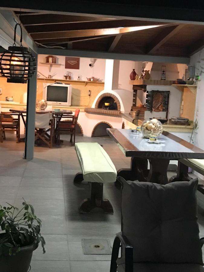 Chaliotis Apartments Lefkandi Khalkis Eksteriør bilde